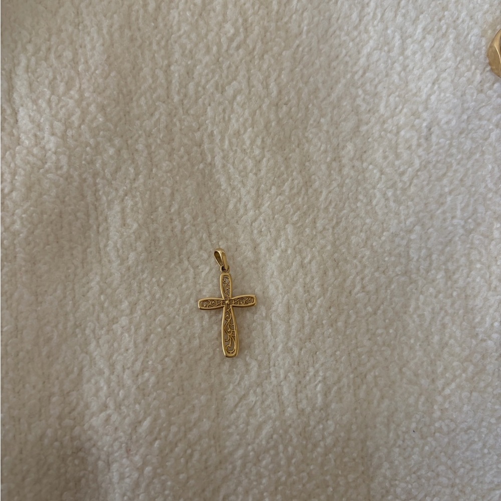 Filigree Gold Cross Pendant